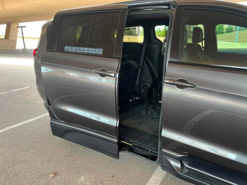 2020 Chrysler Pacifica Touring L