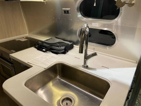 2018 Airstream GLOBETROTTER -