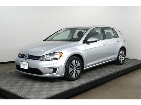 2016 Volkswagen e-Golf SE