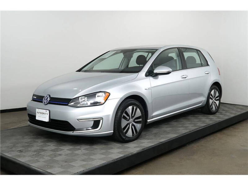 2016 Volkswagen e-Golf SE