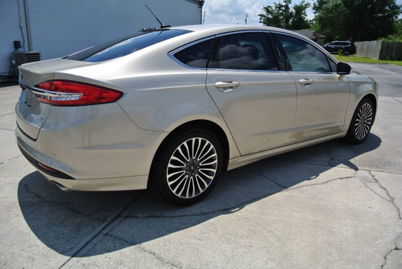 2017 Ford Fusion SE