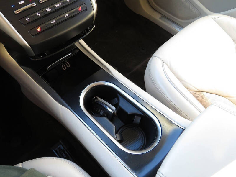 2017 Lincoln MKC Select