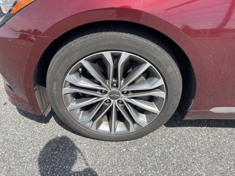 2015 Hyundai Genesis