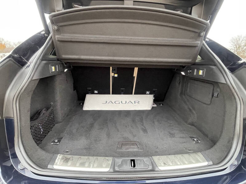 2020 Jaguar F-PACE 25t Prestige