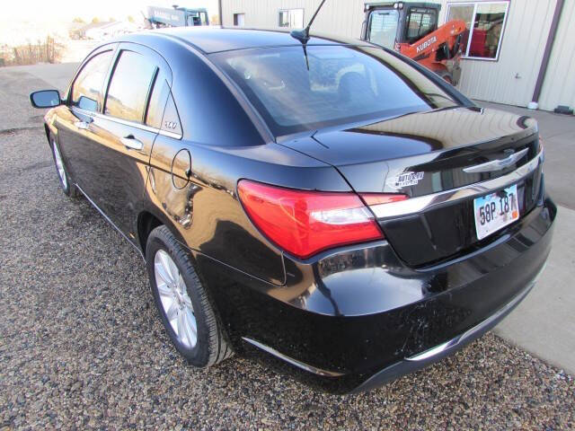 2014 Chrysler 200 Limited