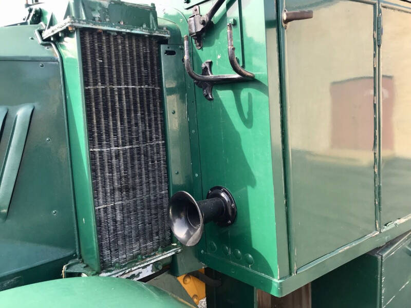 1924 Mack Model AC