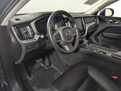 2019 Volvo XC60 T6 Momentum