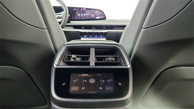 2024 Lucid Air Touring