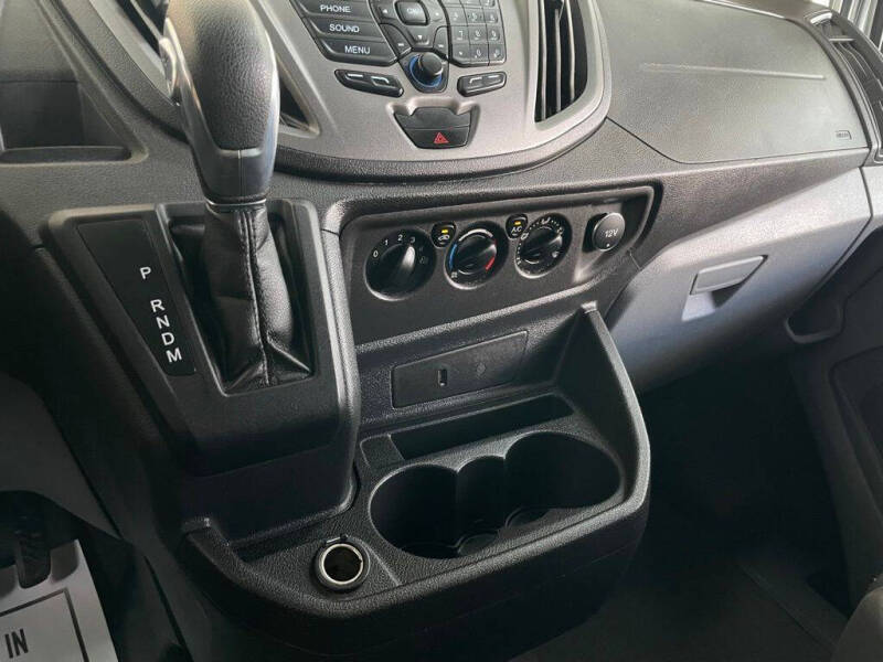 2017 Ford Transit