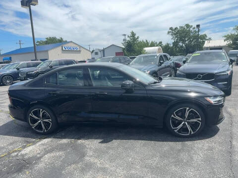 2025 Volvo S60 B5 Core