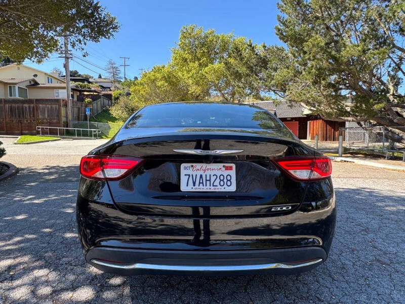 2016 Chrysler 200 Limited