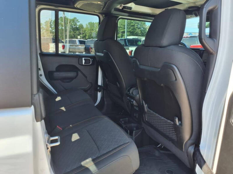 2024 Jeep Gladiator Mojave