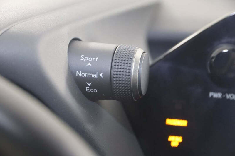 2023 Lexus UX 250h Premium