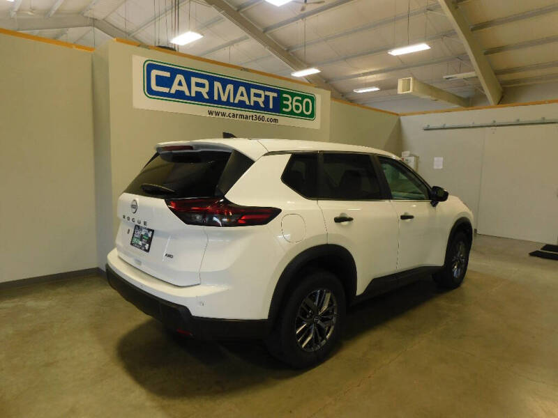 2024 Nissan Rogue S