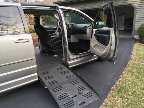 2015 Dodge SXT Wheelchair Van for sale at Stuart's Cars in Cincinnati OH