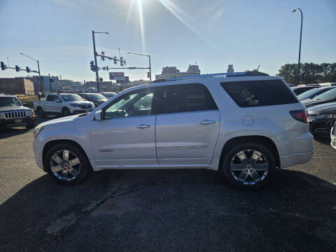 2016 GMC Acadia Denali