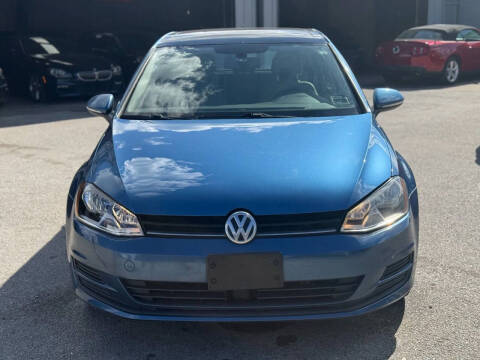 2017 Volkswagen Golf TSI Wolfsburg Edition