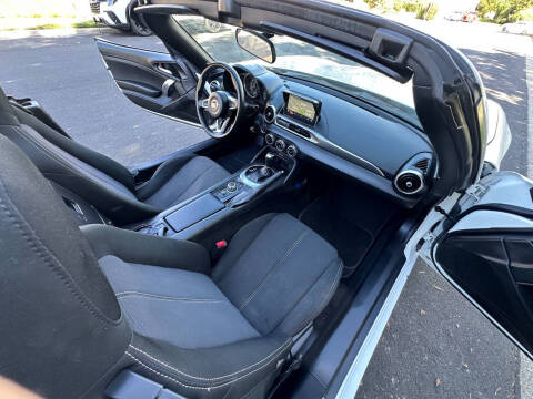 2020 FIAT 124 Spider Classica