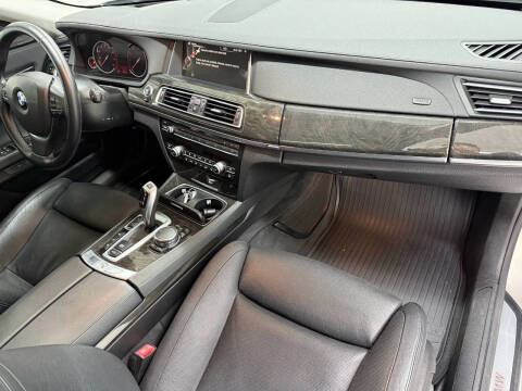 2015 BMW 7 Series 740Li xDrive