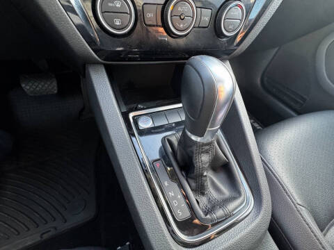 2017 Volkswagen Jetta 1.8T SEL