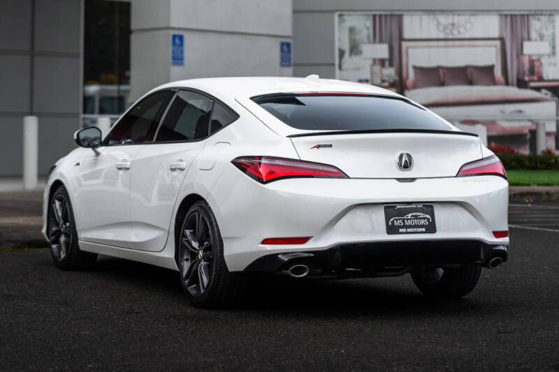 2023 Acura Integra w/A-SPEC