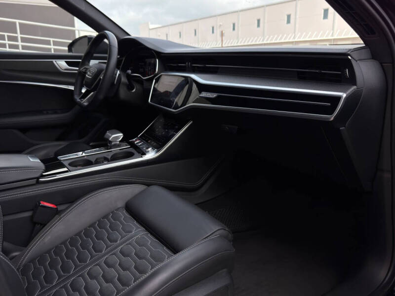 2023 Audi RS 6 Avant 4.0T quattro Avant