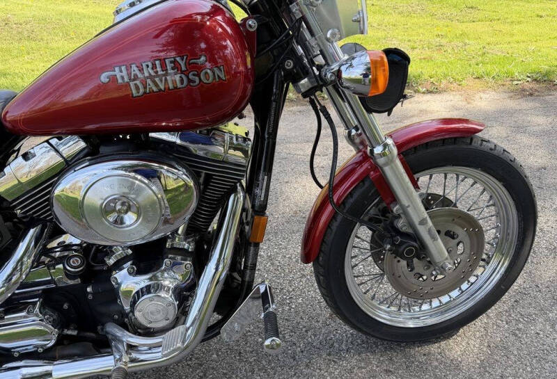 1999 Harley-Davidson® FXDS-CONV