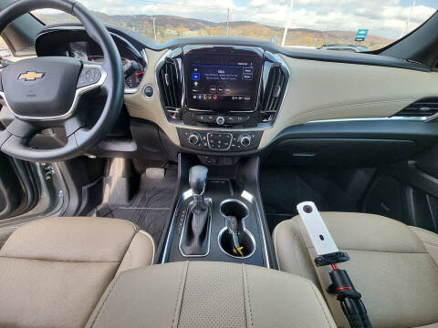 2023 Chevrolet Traverse Premier