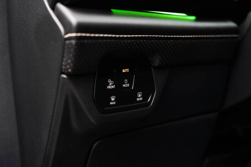 2024 Volkswagen Atlas SEL Premium R-Line 4Motion