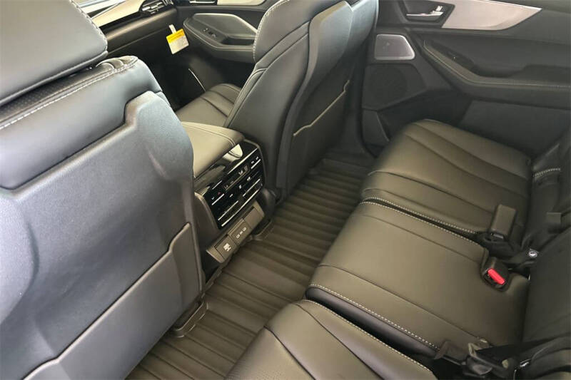 2026 Acura MDX SH-AWD w/Tech