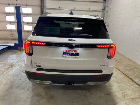 2025 Ford Explorer Active