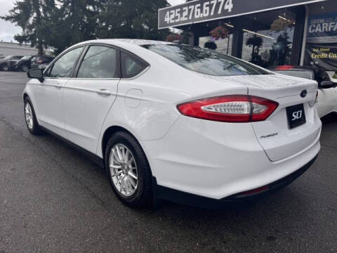 2013 Ford Fusion S