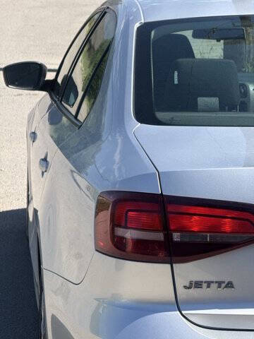 2016 Volkswagen Jetta