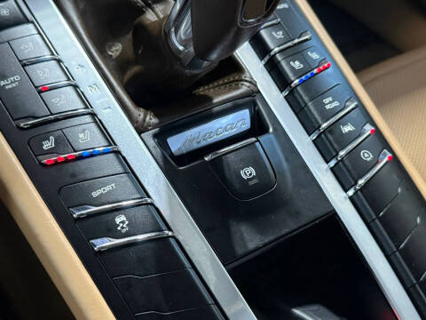 2018 Porsche Macan S