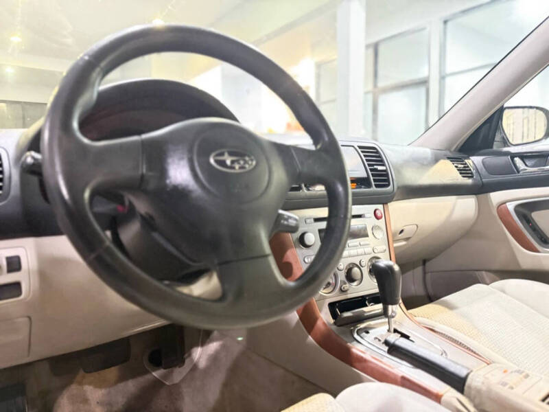 2005 Subaru Outback 2.5i