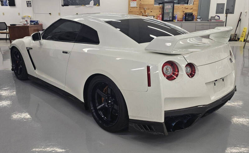 2010 Nissan GT-R Premium
