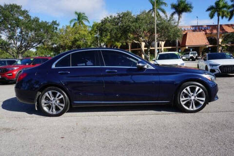 2016 Mercedes-Benz C-Class