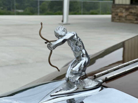 1934 Pierce-Arrow 1240A V12 Sedan