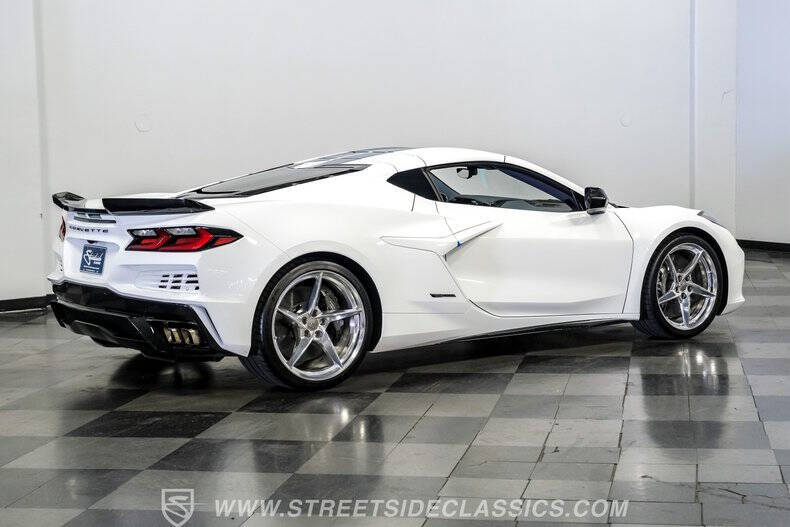 2024 Chevrolet Corvette E-Ray