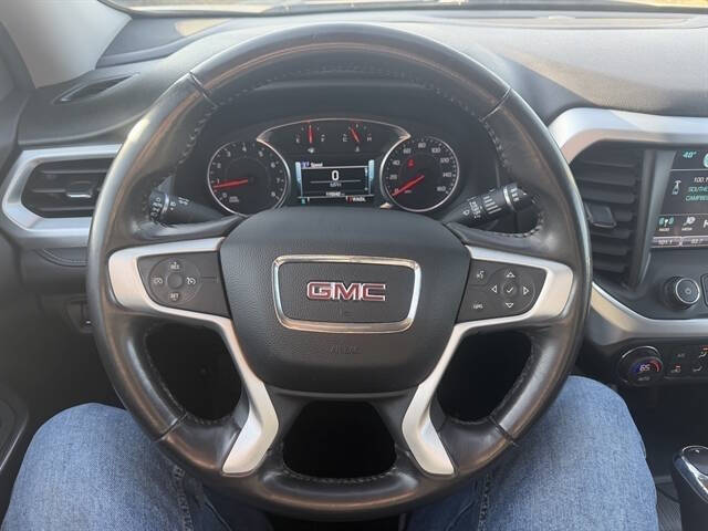 2019 GMC Acadia SLT-1