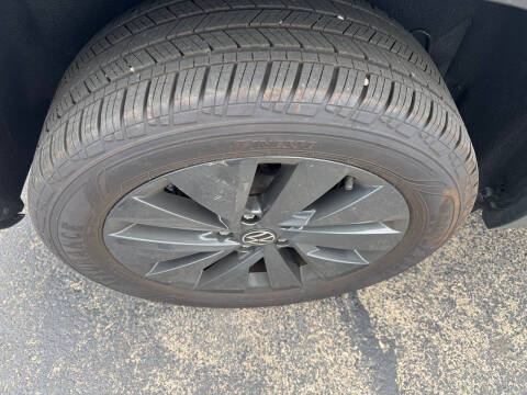 2024 Volkswagen Taos S