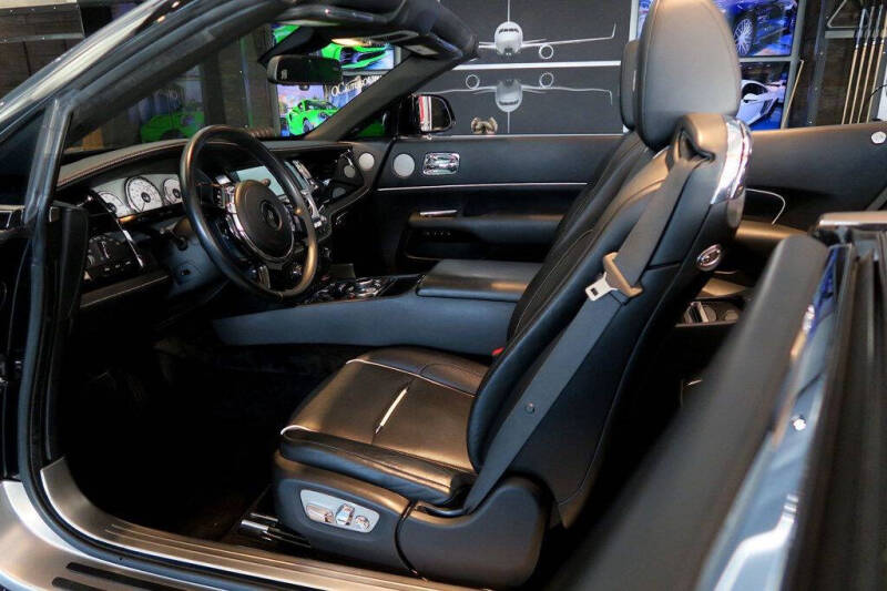 2017 Rolls-Royce Dawn