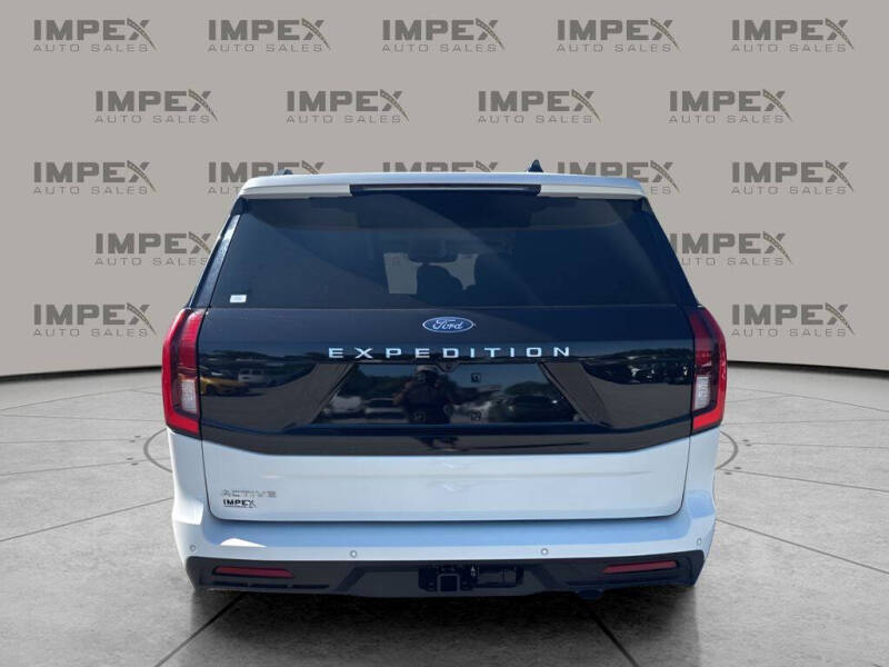 2025 Ford Expedition Active