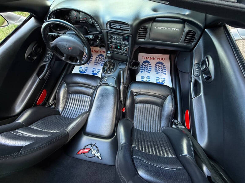 2004 Chevrolet Corvette