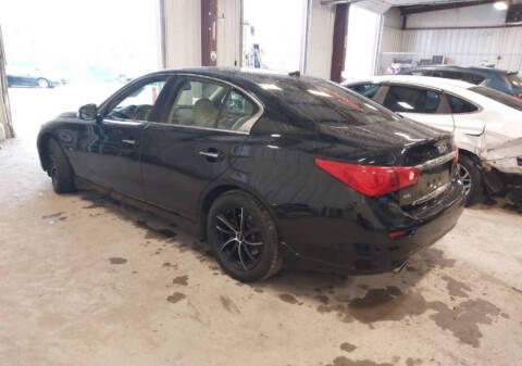 2015 Infiniti Q50 Premium