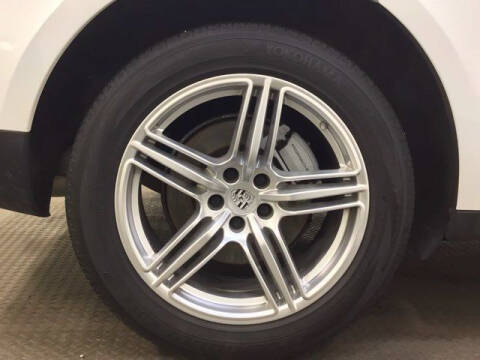 2017 Porsche Macan S