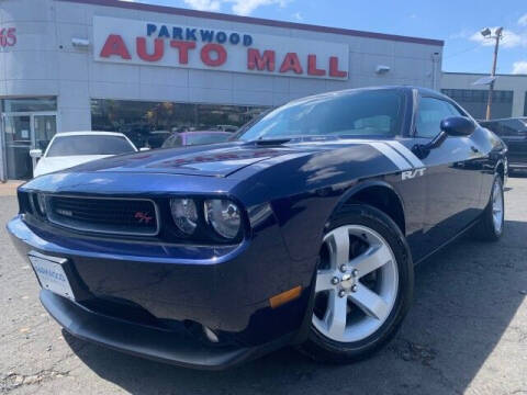 2014 Dodge Challenger for sale at CTCG AUTOMOTIVE in South Amboy NJ