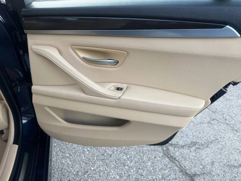 2012 BMW 5 Series 535i xDrive