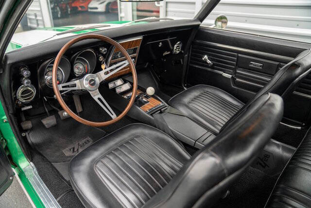 1968 Chevrolet Camaro 12