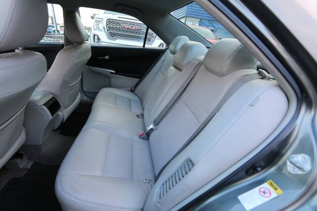 2012 Toyota Camry Hybrid LE